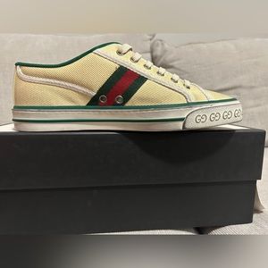 GUCCI Authentic Original Retro Sneaker